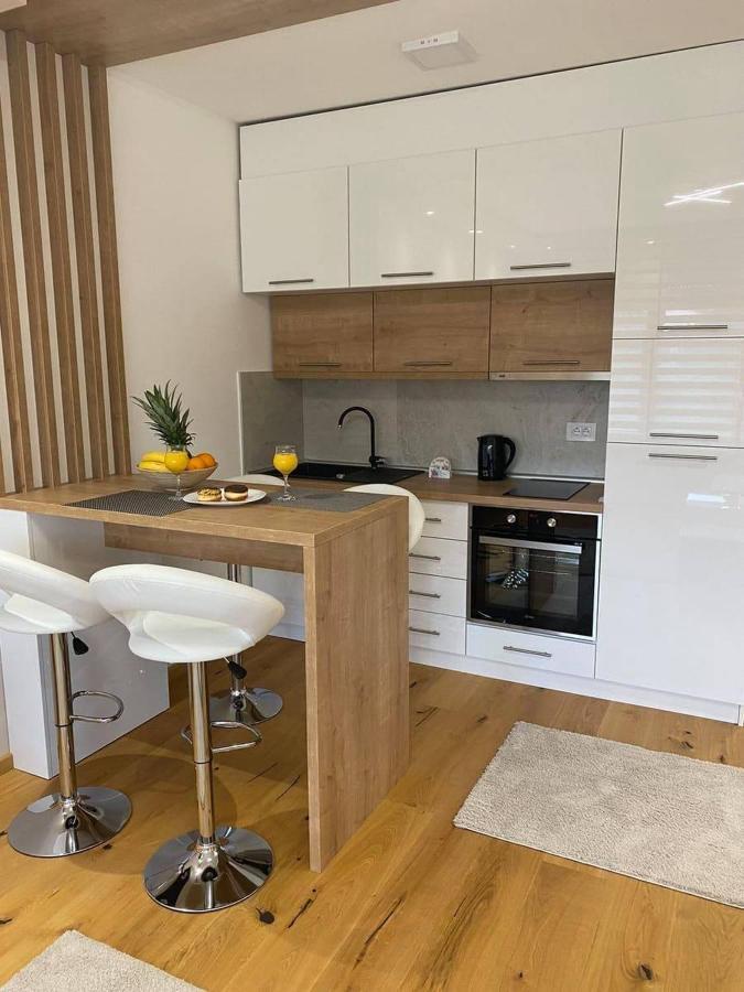 Jellenaa Apartment